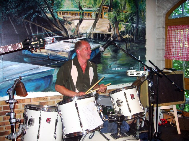 min 2004 06 13 guinguette mp   p6130102